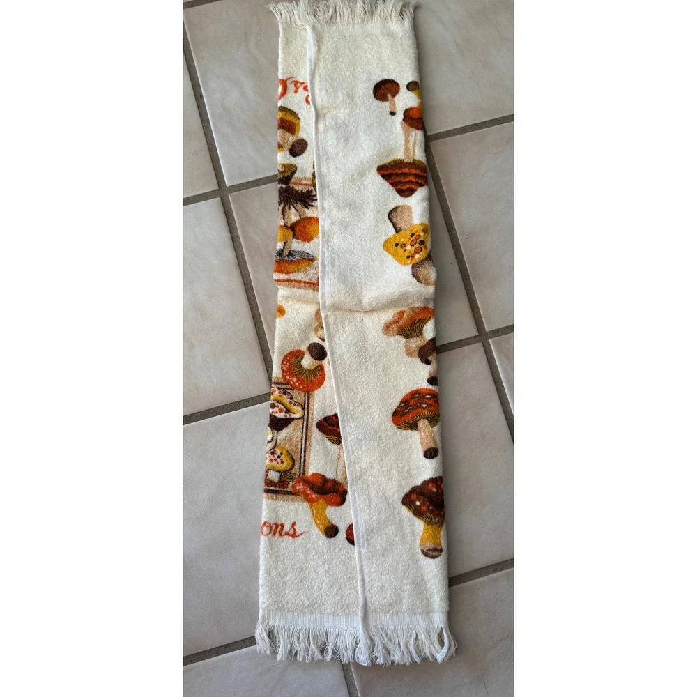 NWT Vintage Mushroom Champignons Kitchen Hand Towel Cotton Brown Orange